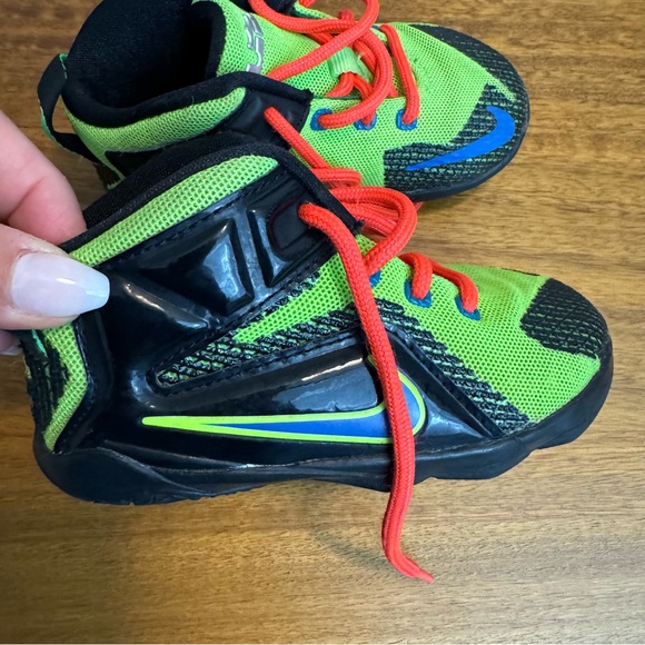 Nike Other - Nike Lebron kids shoes size 8C